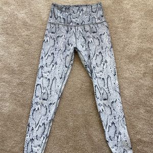 Beyond Yoga leggings